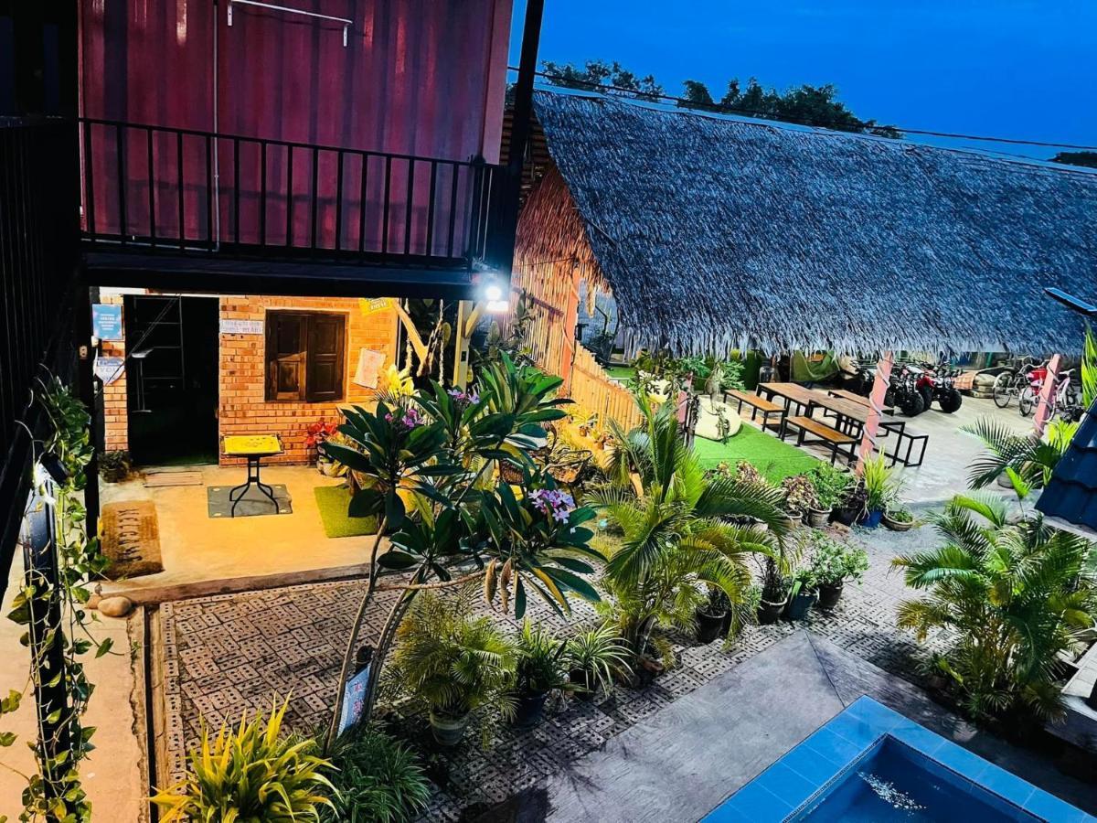 Dangau Sala D'Kontena อลอร์สตาร์ ภายนอก รูปภาพ