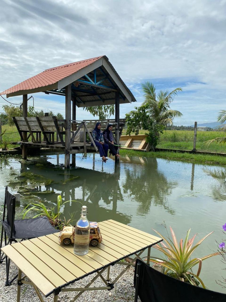 Dangau Sala D'Kontena อลอร์สตาร์ ภายนอก รูปภาพ