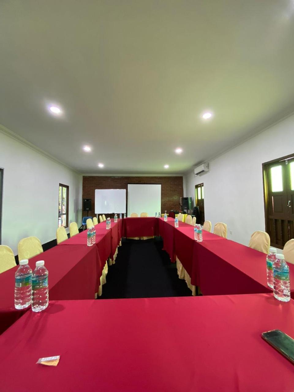 Dangau Sala D'Kontena อลอร์สตาร์ ภายนอก รูปภาพ