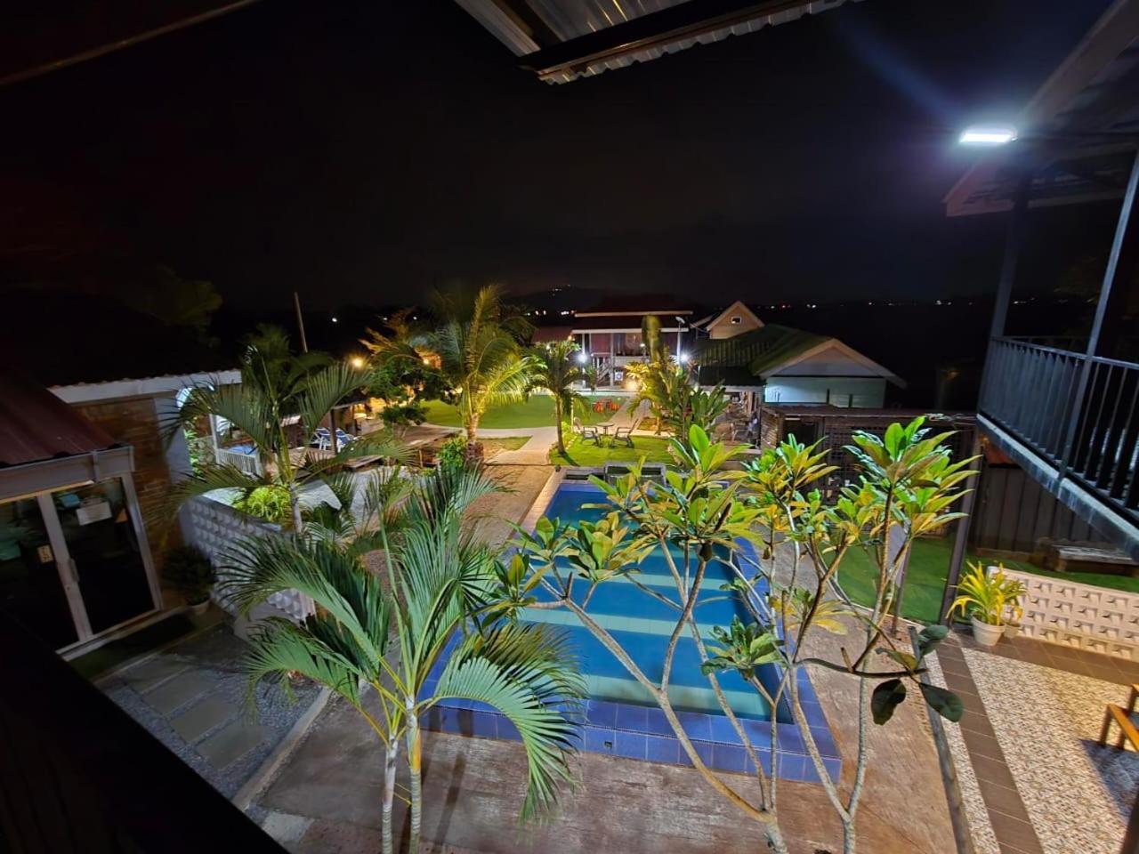 Dangau Sala D'Kontena อลอร์สตาร์ ภายนอก รูปภาพ