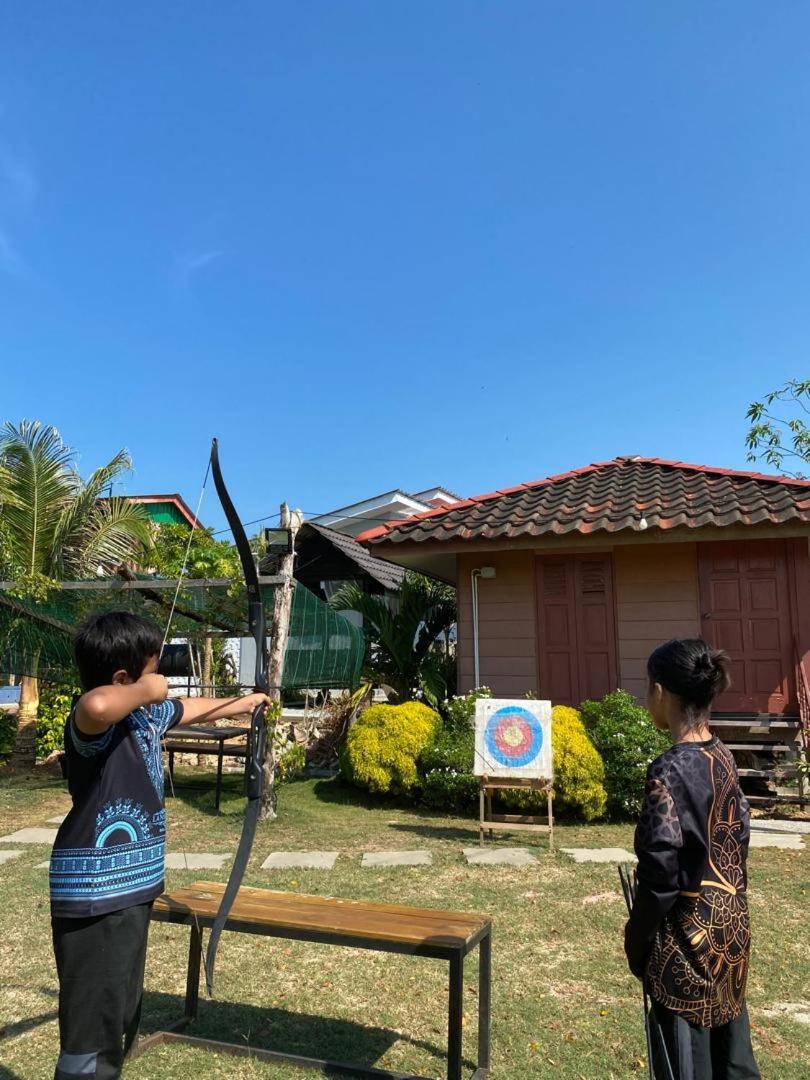 Dangau Sala D'Kontena อลอร์สตาร์ ภายนอก รูปภาพ